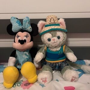 Disney Aulani Resort Hawaiian Themed Minnie Mouse and Gelatoni plushies